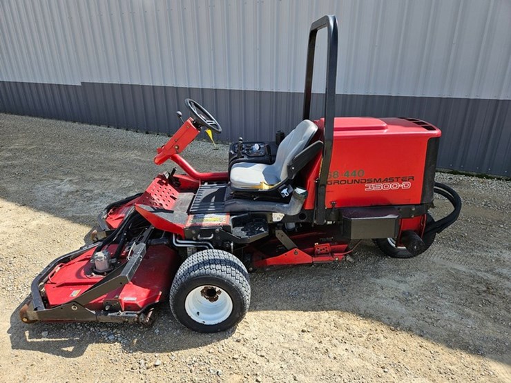 toro-groundsmaster-3500d-image-2