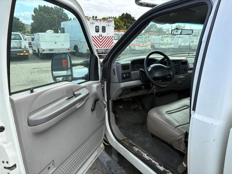 2000-ford-f350-sd-image-14
