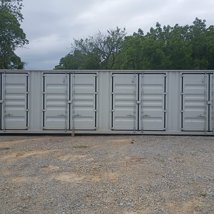 #L42-000 • 40ft Container