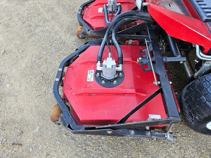 toro-groundsmaster-3500d-image-10