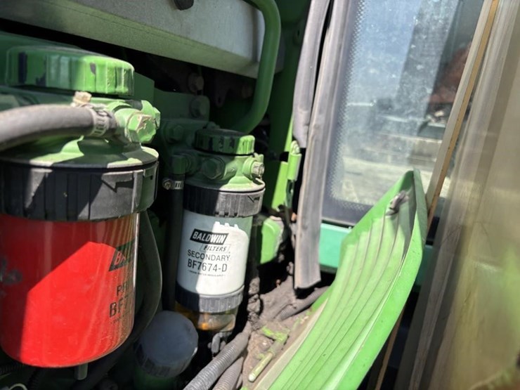 john-deere-6420-image-53