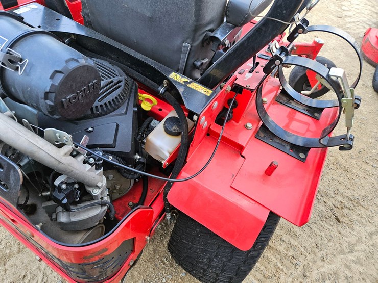 gravely-proturn-460-image-19