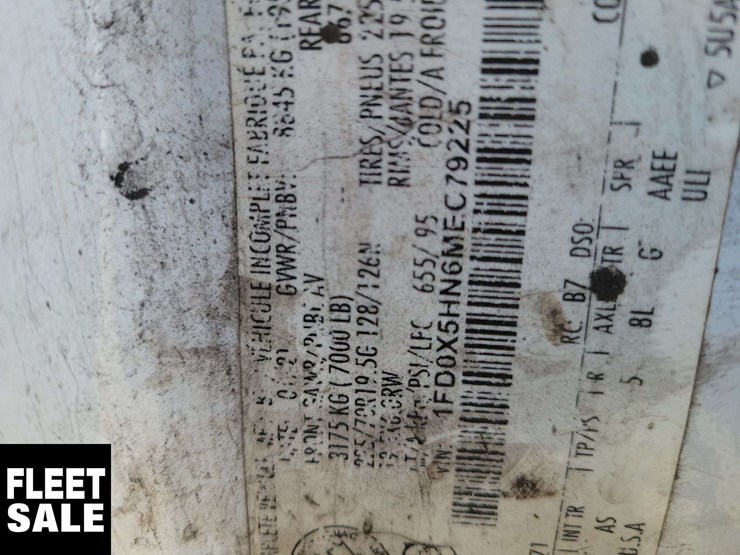 2021-ford-f550-image-34