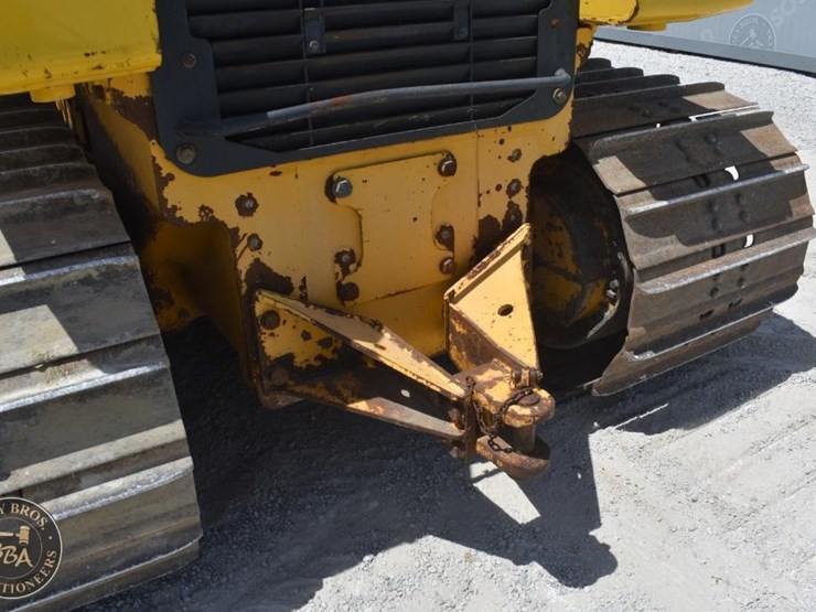 2016-komatsu-d61pxi-24-image-35
