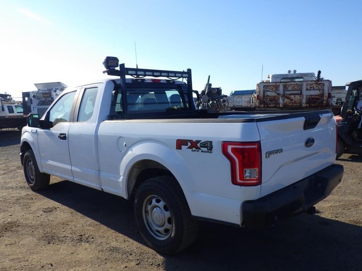 2017-ford-f150-image-5