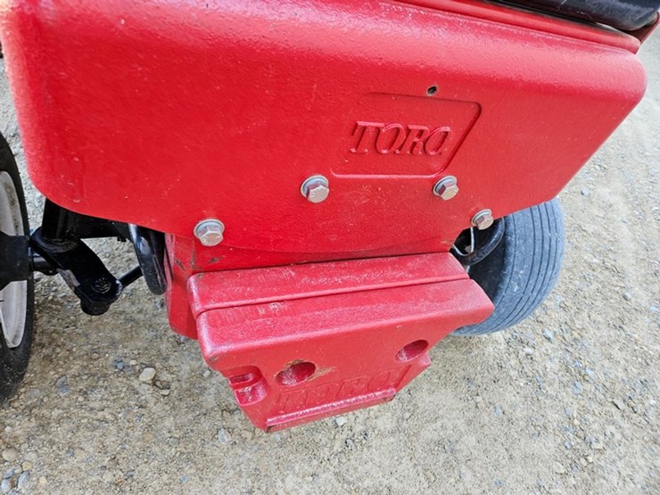2018-toro-groundsmaster3280d-image-16