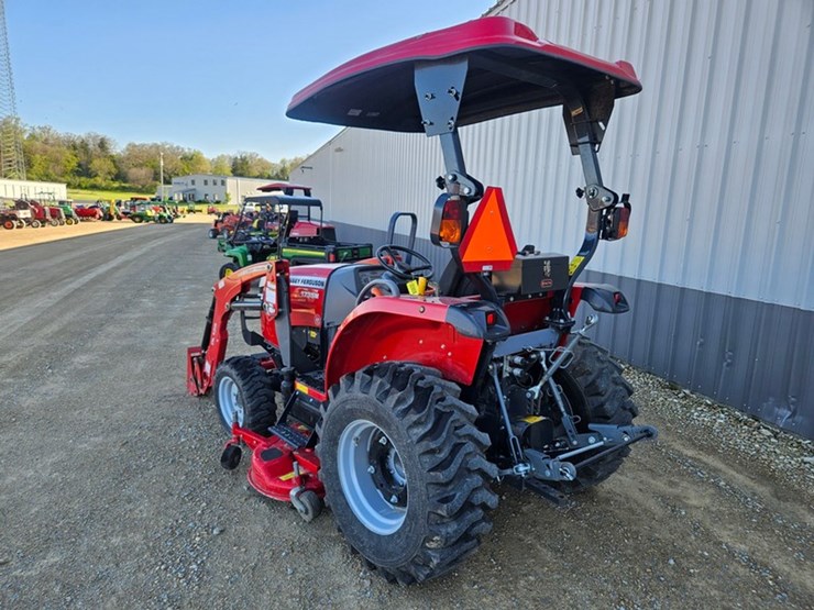 massey-ferguson-1735m-image-3