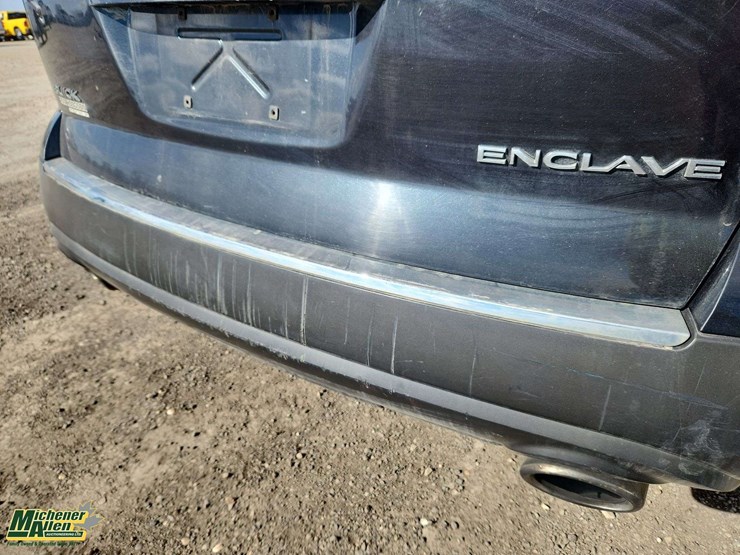 2010-buick-enclave-image-51