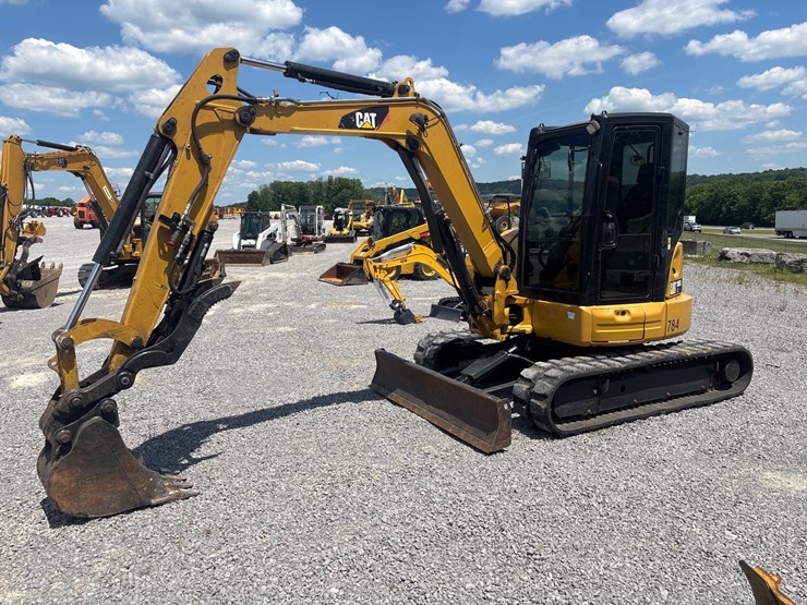 caterpillar-305e2-cr-image-1