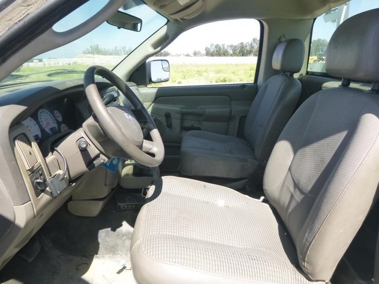2005-dodge-ram-1500-image-9