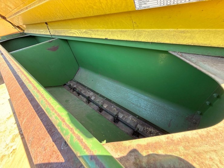 john-deere-8-image-6