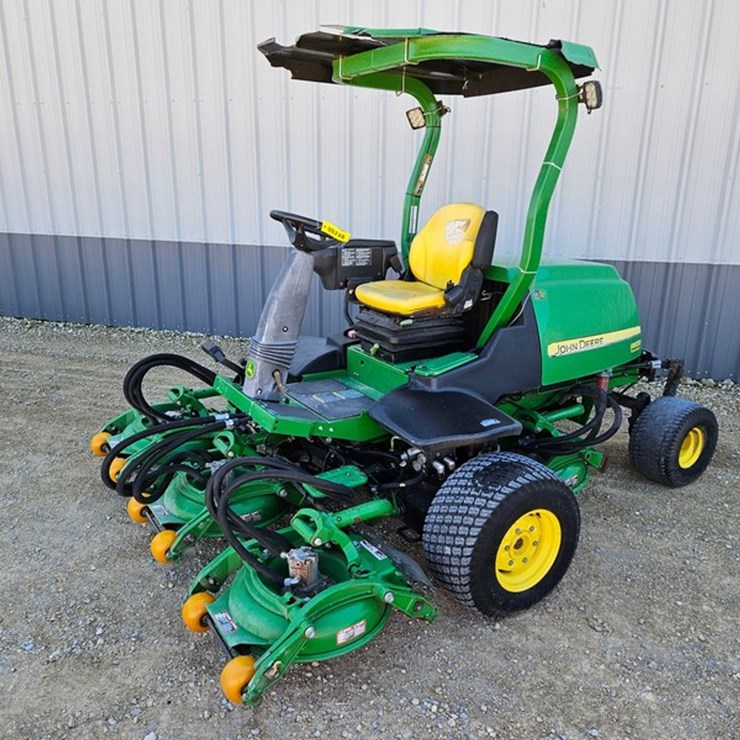 JOHN DEERE 8800