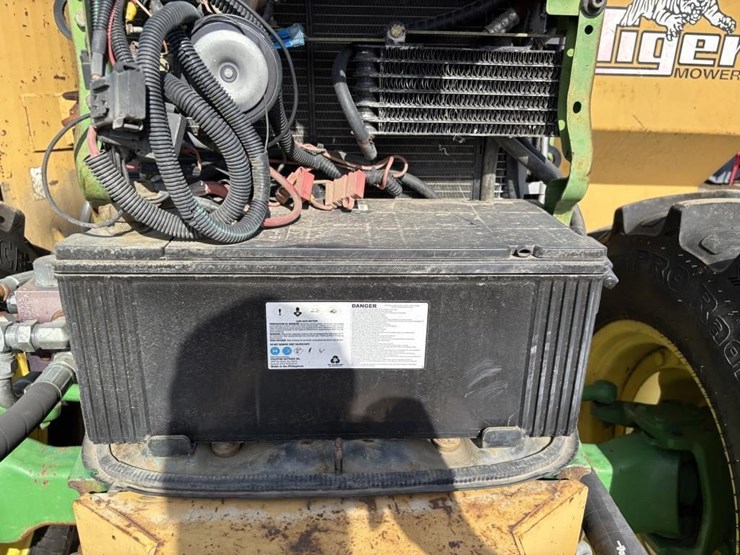 john-deere-6420-image-54