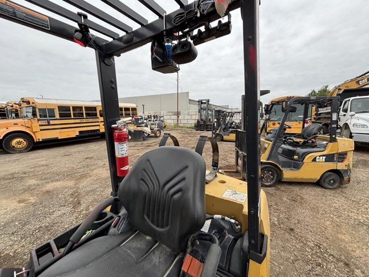 2020-caterpillar-2c6000-image-26