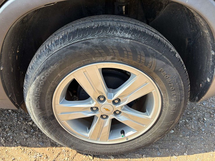 2019-chevrolet-trax-4-door-suv-(131,255-miles)-image-8