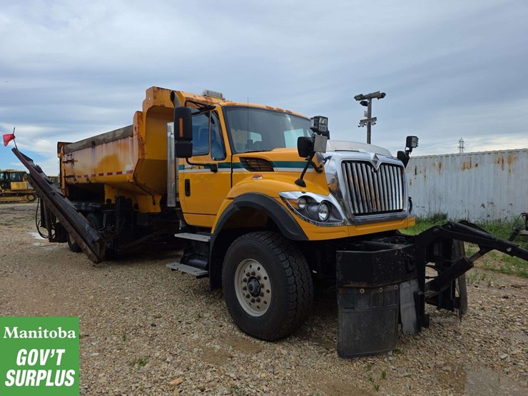 2011-international-workstar-7600-image-2