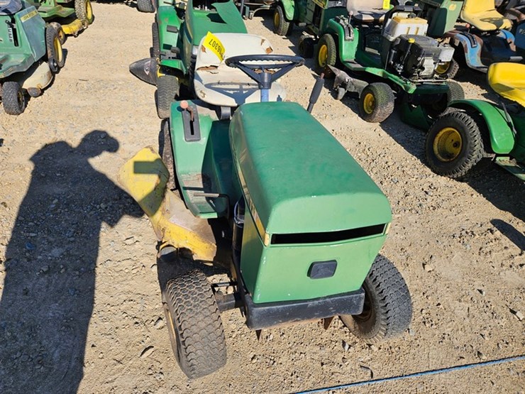 john-deere-111-image-8
