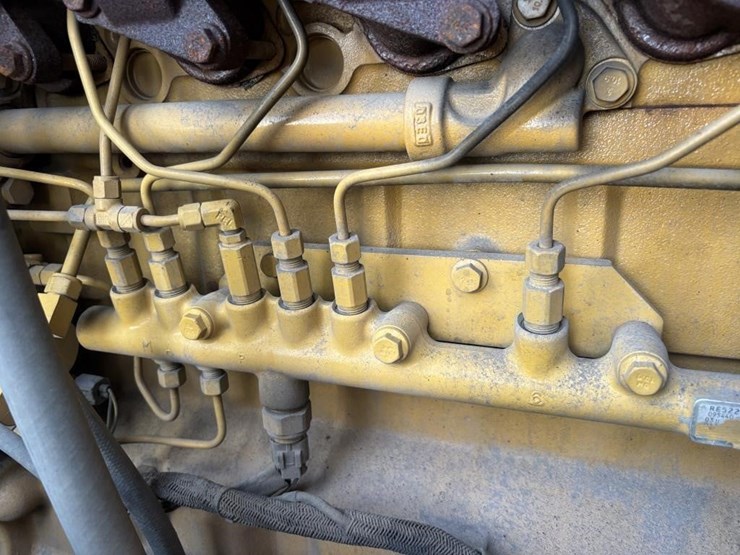2005-deere-624j-image-64