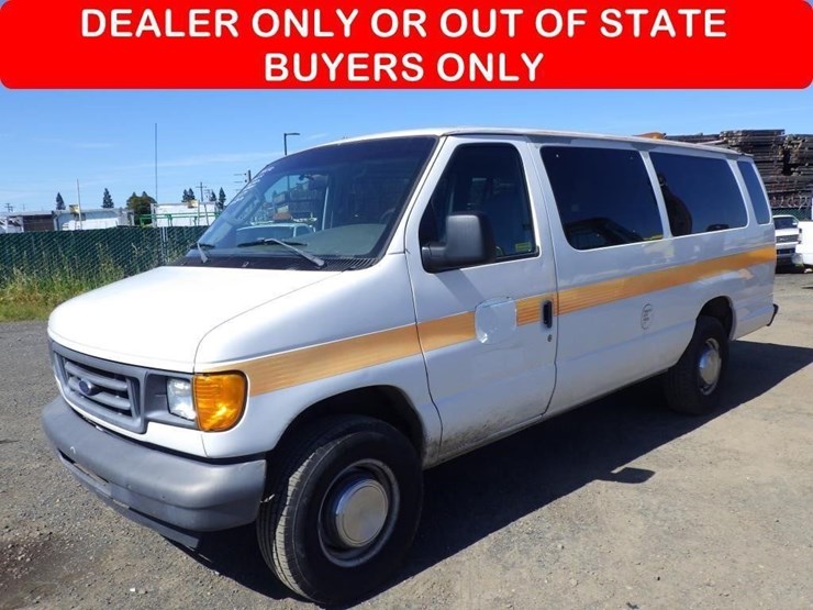 2006-ford-econoline-350-image-1