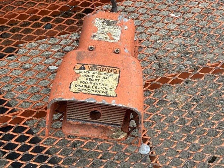 2008-jlg-800aj-image-12