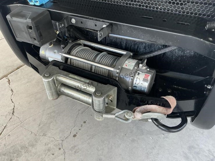 2019-chevrolet-silverado-1500-image-11