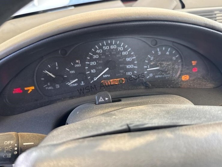 2001-chevrolet-cavalier-sdn-image-16
