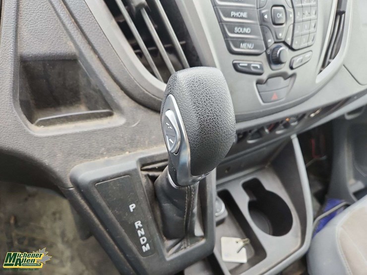 2017-ford-transit-image-29