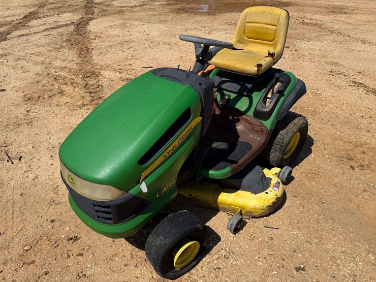 john-deere-la-image-1