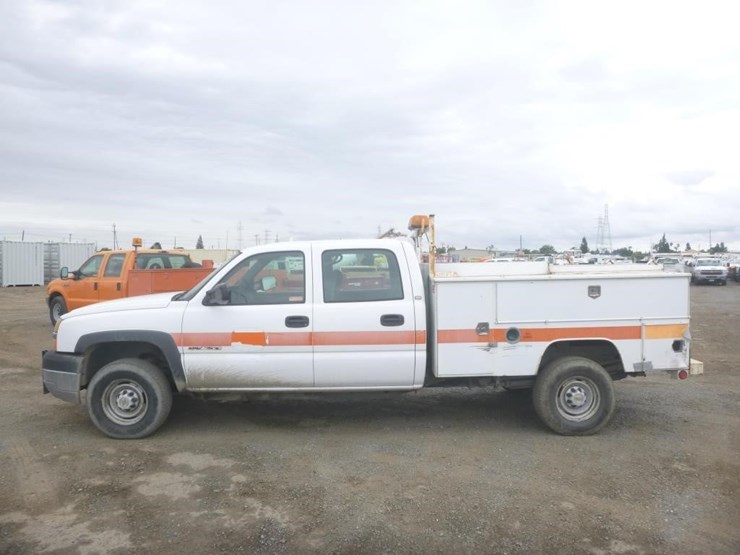 2003-chevrolet-2500-image-5