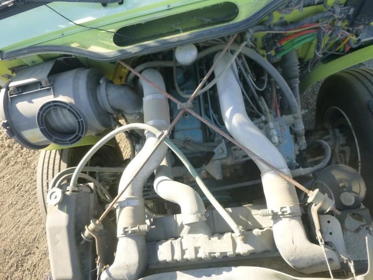1990-international-4900-image-50