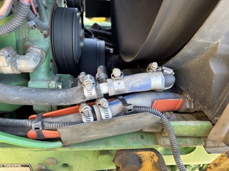 john-deere-6420-image-60