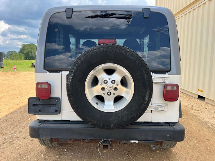 1999-jeep-wrangler-image-8