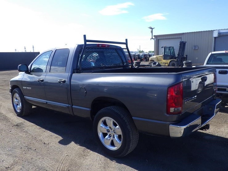 2004-dodge-ram-1500-image-4