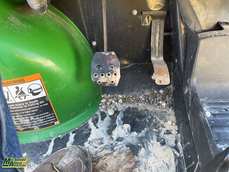 2016-john-deere-625-image-17