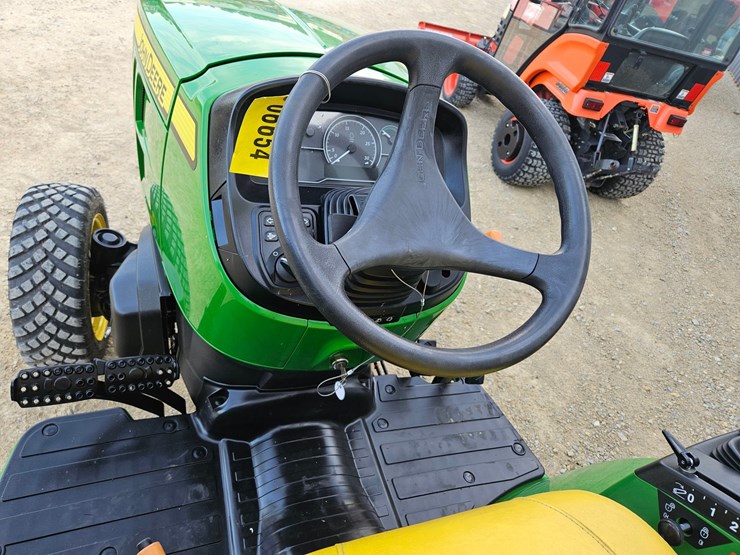 john-deere-2032r-image-34