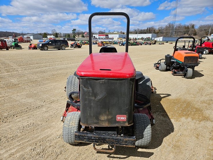 toro-groundsmaster-4500d-image-4