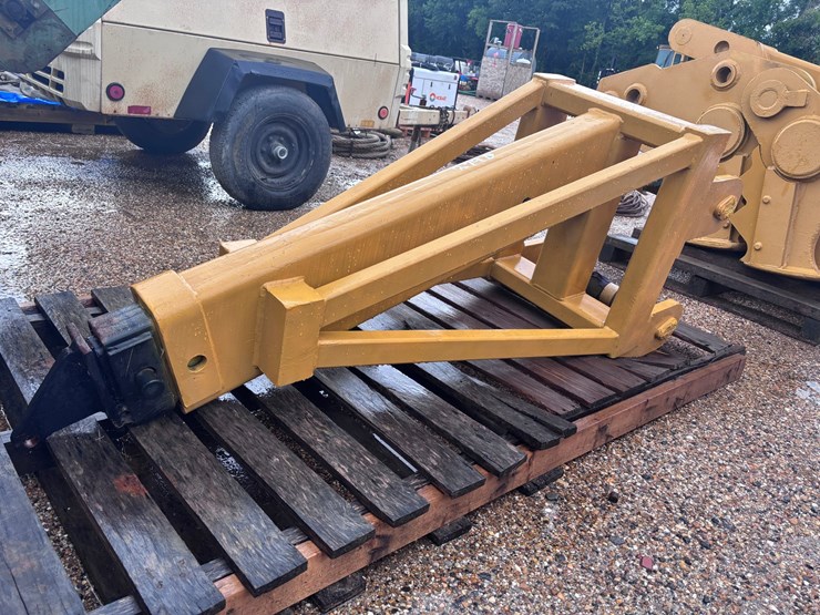 #2790-•-cat-loader-extend-boom-image-1