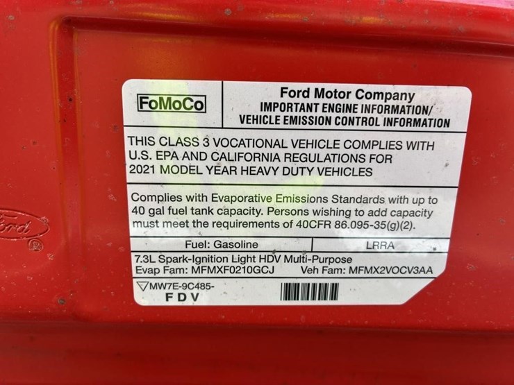 2022-ford-e350-image-8