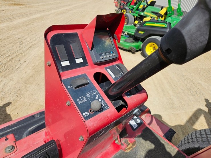 toro-groundsmaster-5900-image-22