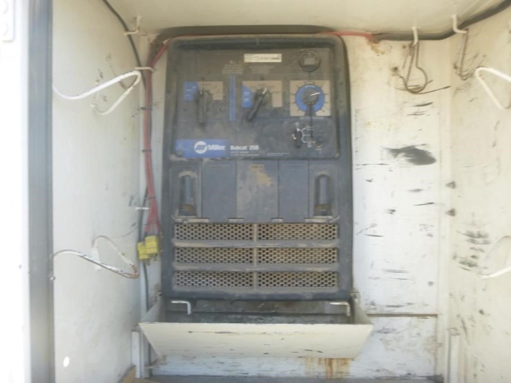 2015-maintainer-10000-image-18