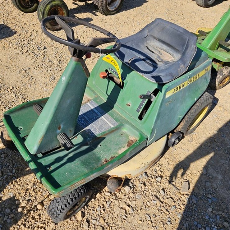 JOHN DEERE LA