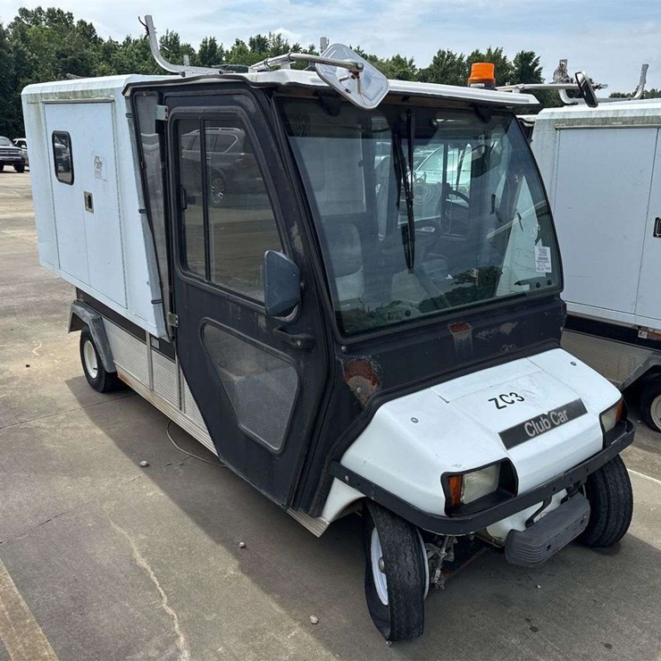 2005 Club Car Carry All ZMT Utility Cart,