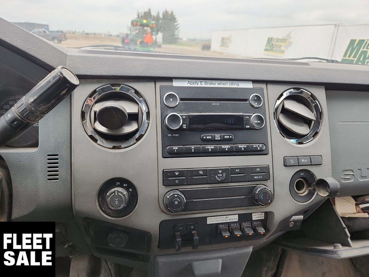 2013-ford-f350-image-40