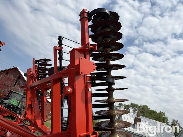 2020-kuhn-krause-8010-30-image-14