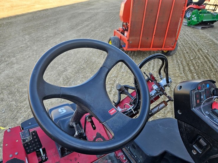 toro-reelmaster-5210-image-23