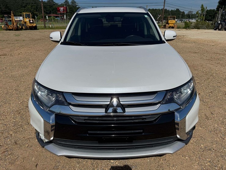 2018-mitsubishi-outlander-image-5