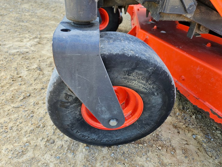 kubota-zd326s-image-8