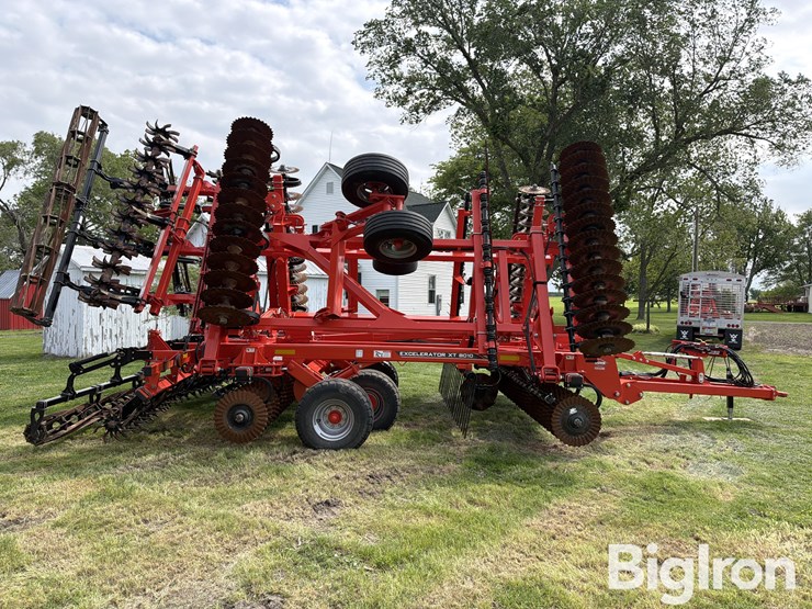 2020-kuhn-krause-8010-30-image-4