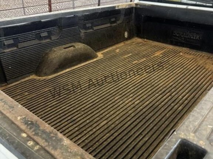 2018-chevrolet-silverado-1500-image-11