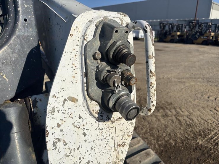 2018-bobcat-t770-image-15